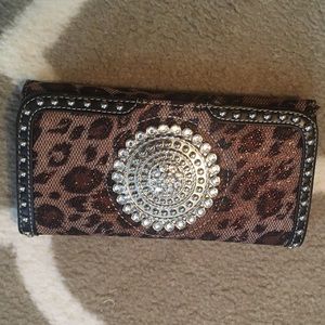 Blazin Roxx wallet- cheetah